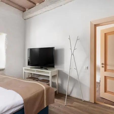 Hotel Nurmuizas Viesnica *