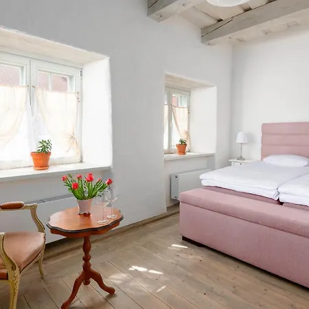 Hotel Nurmuizas Viesnica Lauciene